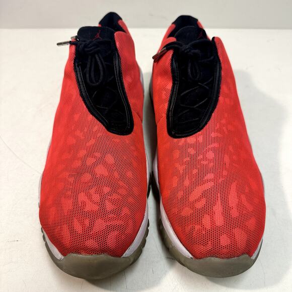 VGUC Air Jordan Future Low 'Pink Camo' Basketball Infrared 23/White/Black 15 - Picture 3 of 9